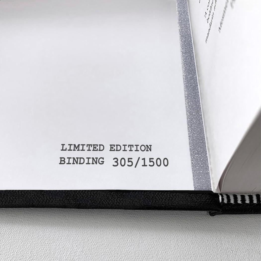Memoirs of a Geisha by Arthur Golden - Luxury Gothic Leather-Bound Book - numbered edition detail